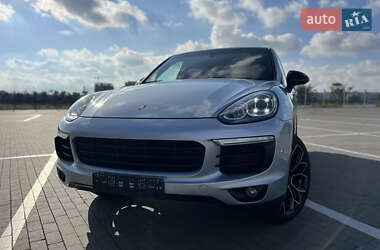 Внедорожник / Кроссовер Porsche Cayenne 2015 в Одессе