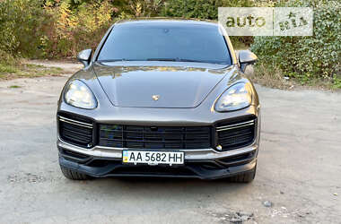 Позашляховик / Кросовер Porsche Cayenne 2012 в Києві