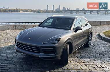 Позашляховик / Кросовер Porsche Cayenne 2020 в Києві