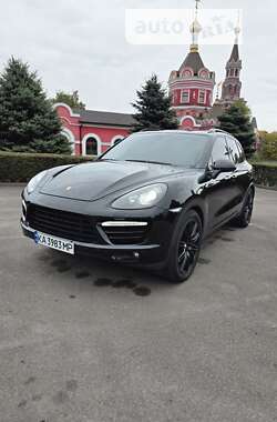 Позашляховик / Кросовер Porsche Cayenne 2011 в Кам'янському