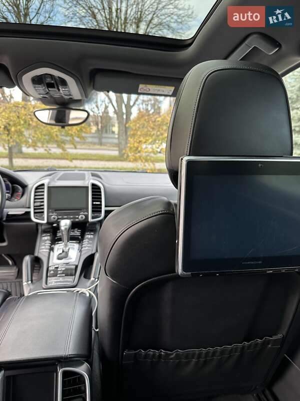 Позашляховик / Кросовер Porsche Cayenne 2017 в Львові фото 2 Позашляховик / Кросовер Porsche Cayenne 2017 в Львові