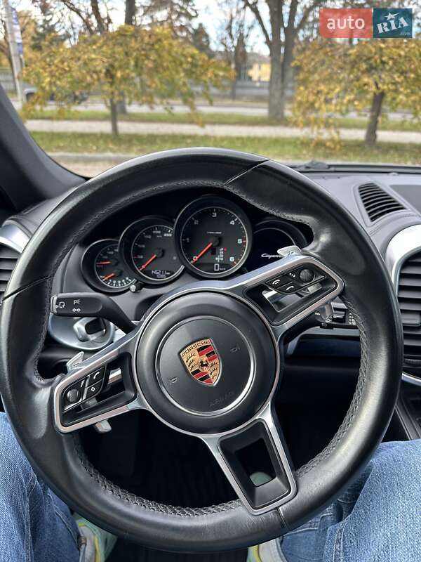 Позашляховик / Кросовер Porsche Cayenne 2017 в Львові фото 3 Позашляховик / Кросовер Porsche Cayenne 2017 в Львові