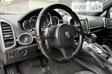 Позашляховик / Кросовер Porsche Cayenne 2012 в Ковелі