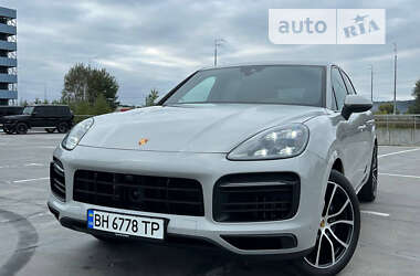 Внедорожник / Кроссовер Porsche Cayenne 2022 в Кривом Роге