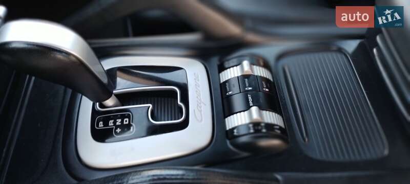 Позашляховик / Кросовер Porsche Cayenne 2008 в Чернівцях