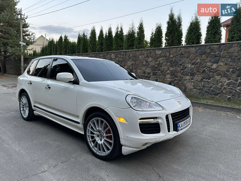 Позашляховик / Кросовер Porsche Cayenne 2008 в Броварах