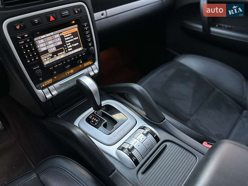 Позашляховик / Кросовер Porsche Cayenne 2008 в Броварах