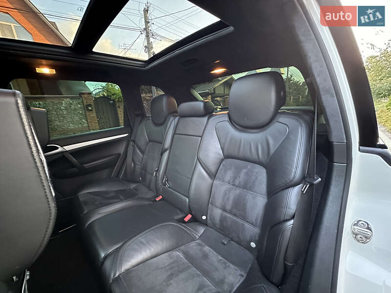 Позашляховик / Кросовер Porsche Cayenne 2008 в Броварах