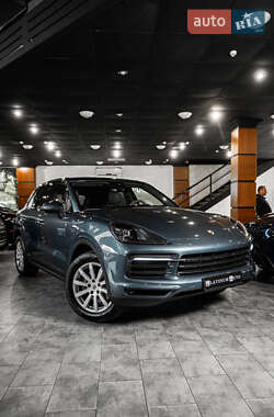 Внедорожник / Кроссовер Porsche Cayenne 2019 в Одессе