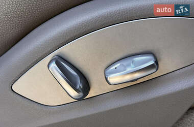 Внедорожник / Кроссовер Porsche Cayenne 2012 в 
