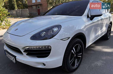 Внедорожник / Кроссовер Porsche Cayenne 2012 в 