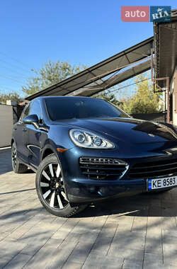 Позашляховик / Кросовер Porsche Cayenne 2013 в Кропивницькому