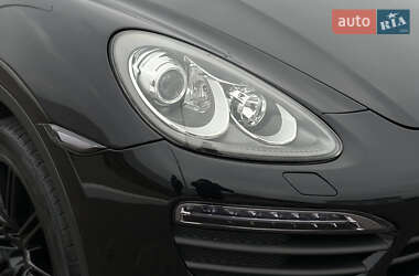 Внедорожник / Кроссовер Porsche Cayenne 2012 в Николаеве