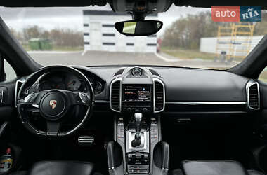 Внедорожник / Кроссовер Porsche Cayenne 2012 в Николаеве