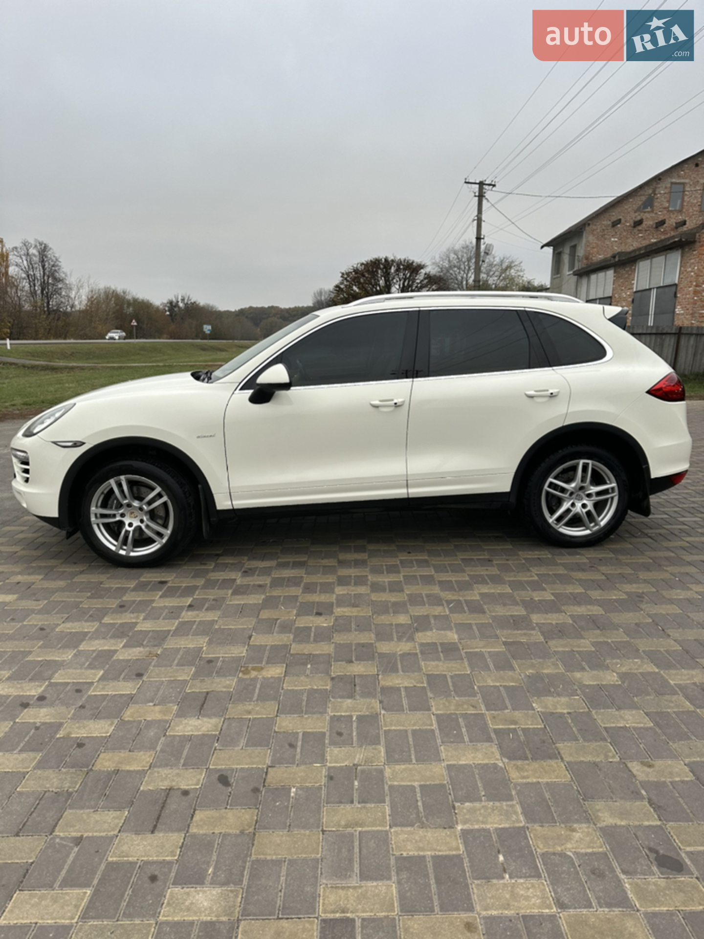 2010 Porsche Cayenne - мініатюра 4
