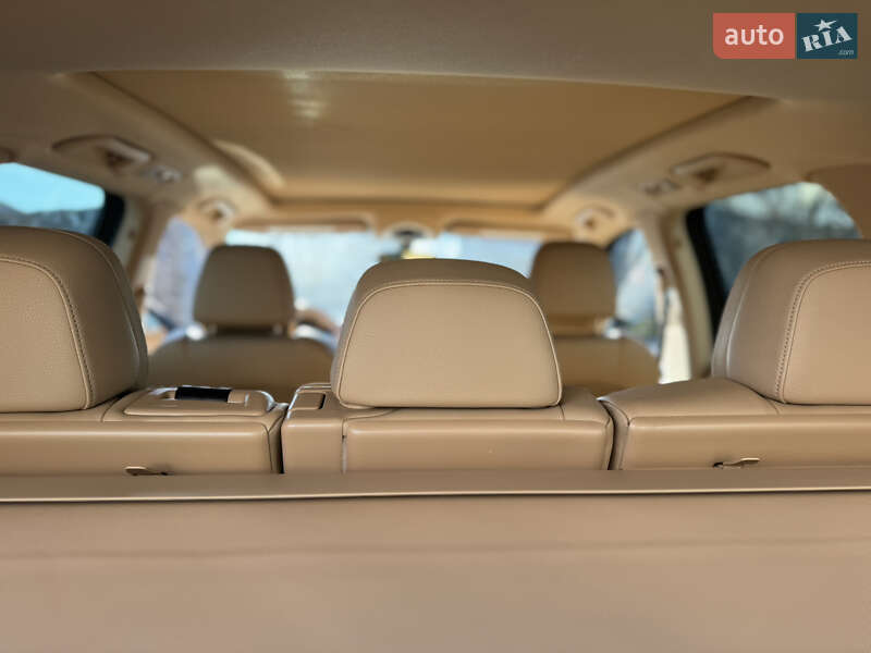 Позашляховик / Кросовер Porsche Cayenne 2013 в Самборі
