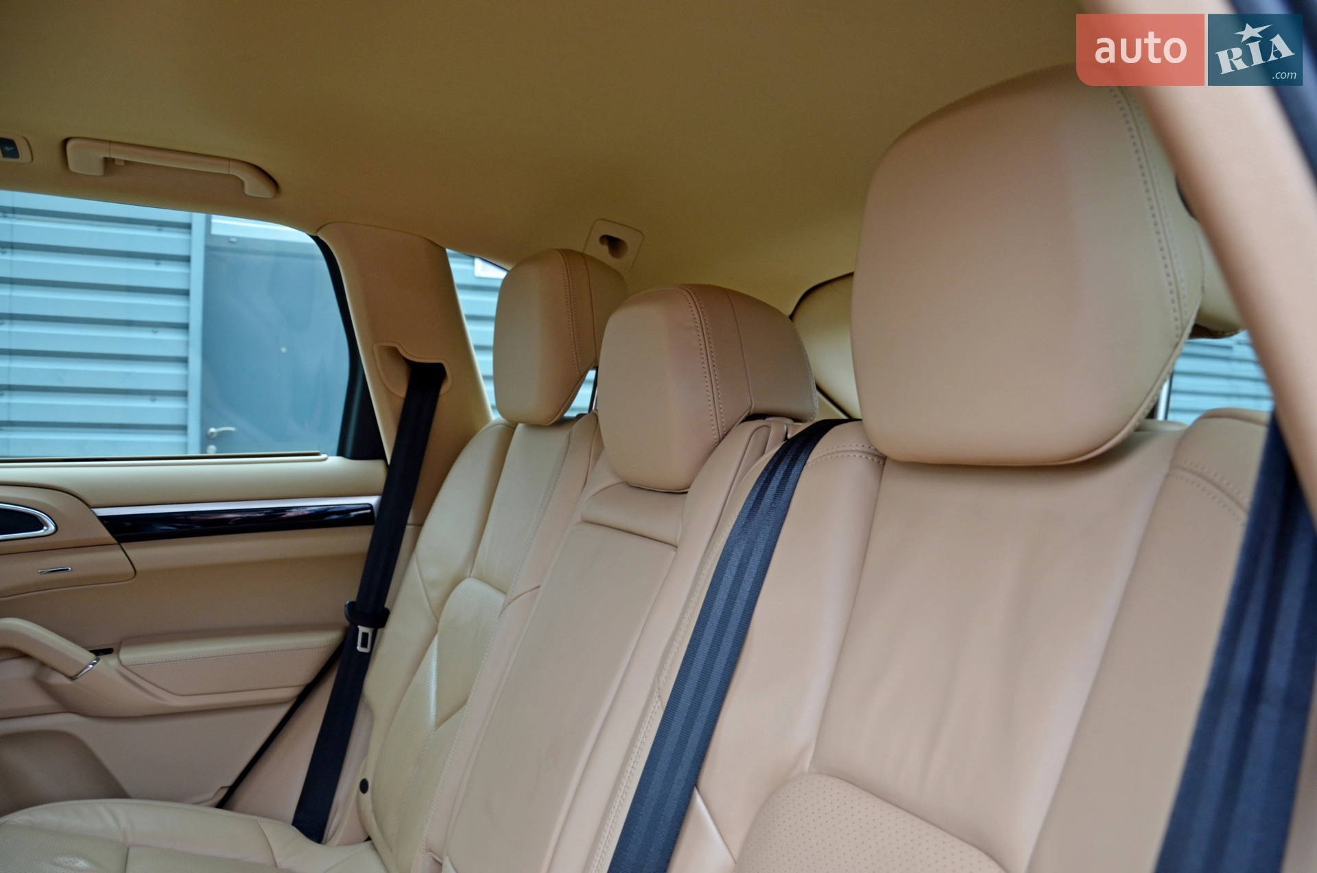 2012 Porsche Cayenne - мініатюра 29