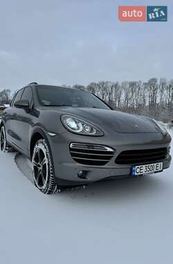 Позашляховик / Кросовер Porsche Cayenne 2013 в 