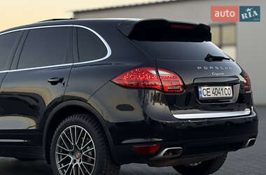 Внедорожник / Кроссовер Porsche Cayenne 2013 в Черновцах