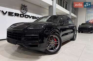 Внедорожник / Кроссовер Porsche Cayenne 2023 в Одессе