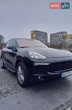 Внедорожник / Кроссовер Porsche Cayenne 2016 в Днепре