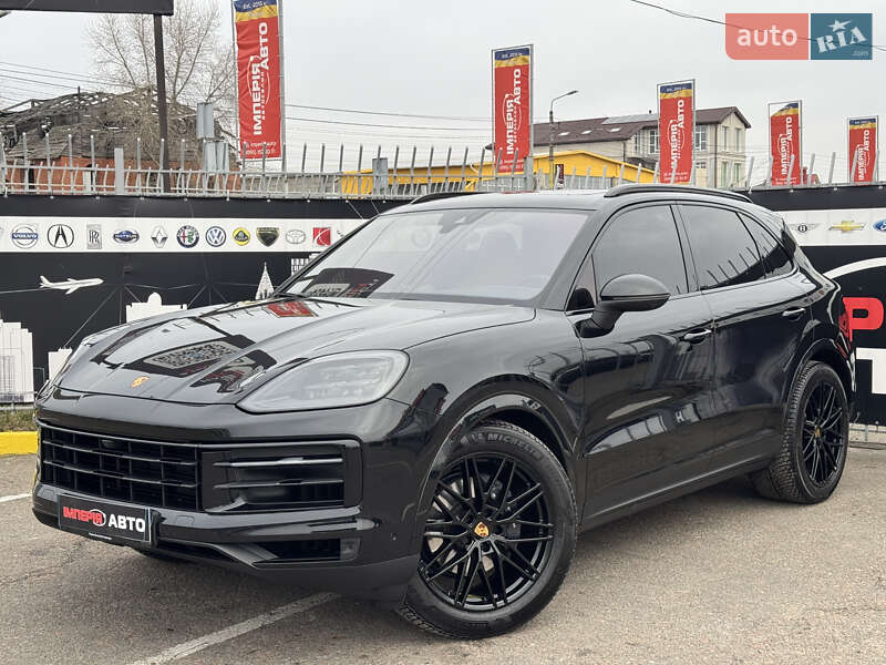 Внедорожник / Кроссовер Porsche Cayenne 2023 в Киеве