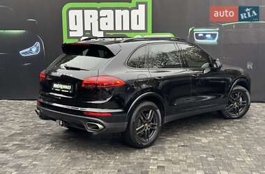 Внедорожник / Кроссовер Porsche Cayenne 2014 в 