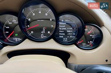 Позашляховик / Кросовер Porsche Cayenne 2013 в 