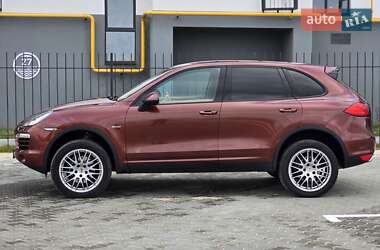 Внедорожник / Кроссовер Porsche Cayenne 2011 в Черкассах