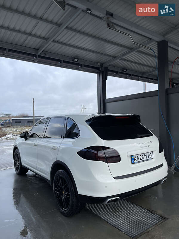 Внедорожник / Кроссовер Porsche Cayenne 2010 в Львове