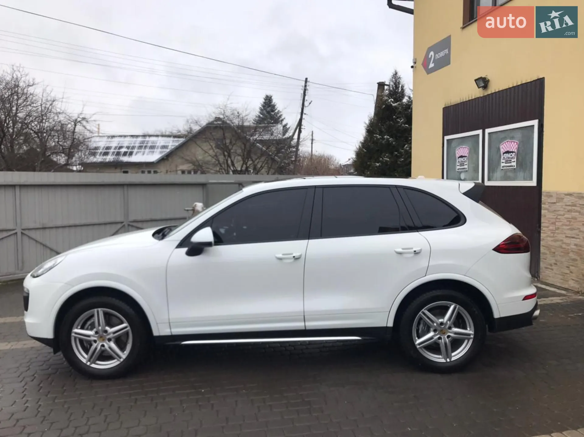 2017 Porsche Cayenne - мініатюра 5