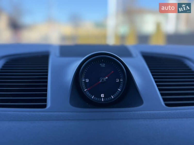 Внедорожник / Кроссовер Porsche Cayenne 2019 в Одессе фото 23 Внедорожник / Кроссовер Porsche Cayenne 2019 в Одессе