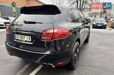 Внедорожник / Кроссовер Porsche Cayenne 2013 в Киеве