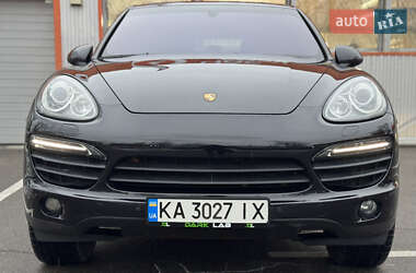 Внедорожник / Кроссовер Porsche Cayenne 2013 в Киеве