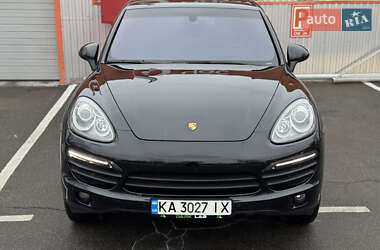 Внедорожник / Кроссовер Porsche Cayenne 2013 в Киеве