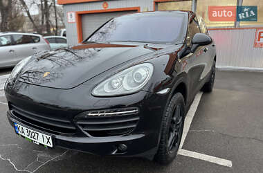 Внедорожник / Кроссовер Porsche Cayenne 2013 в Киеве