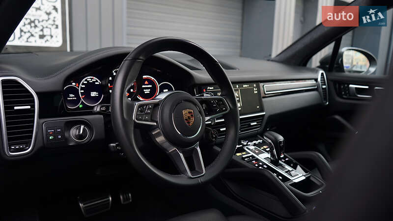 Внедорожник / Кроссовер Porsche Cayenne 2022 в Львове
