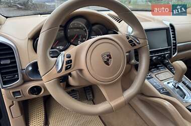 Внедорожник / Кроссовер Porsche Cayenne 2011 в Тернополе