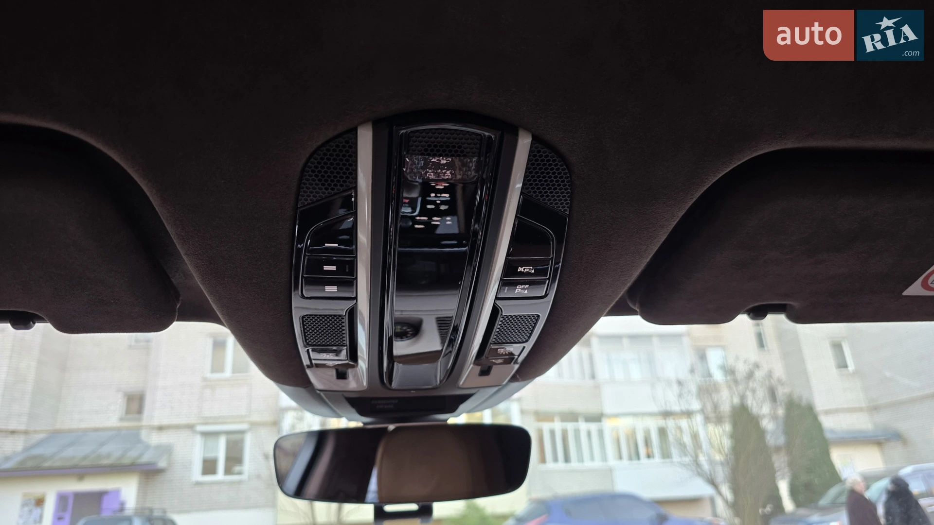 2019 Porsche Cayenne - мініатюра 26