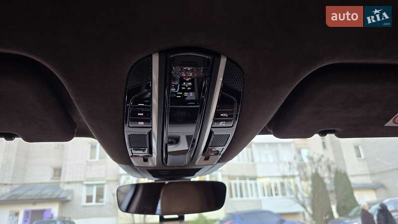 Внедорожник / Кроссовер Porsche Cayenne 2019 в Хмельницком