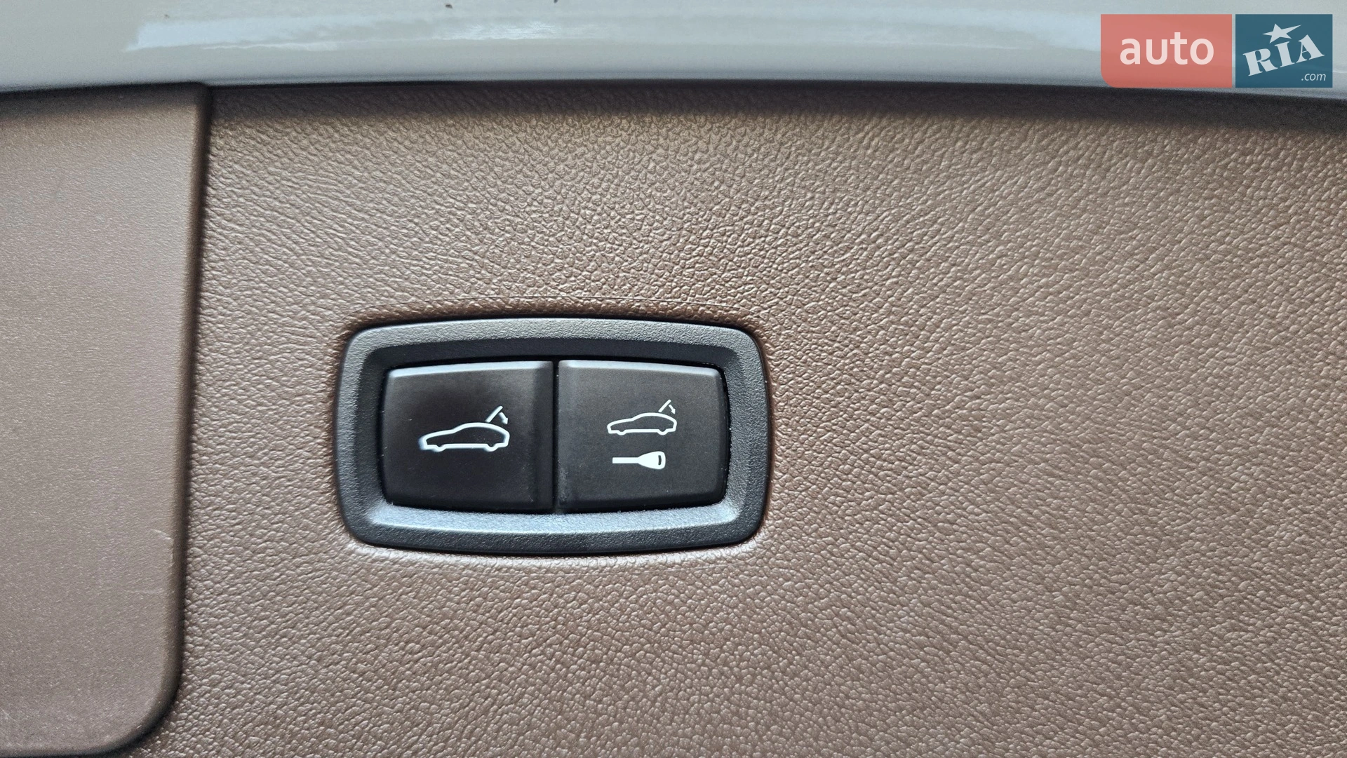 2019 Porsche Cayenne - мініатюра 32