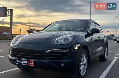 Позашляховик / Кросовер Porsche Cayenne 2012 в Львові