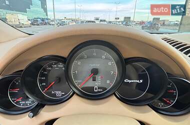 Внедорожник / Кроссовер Porsche Cayenne 2012 в 