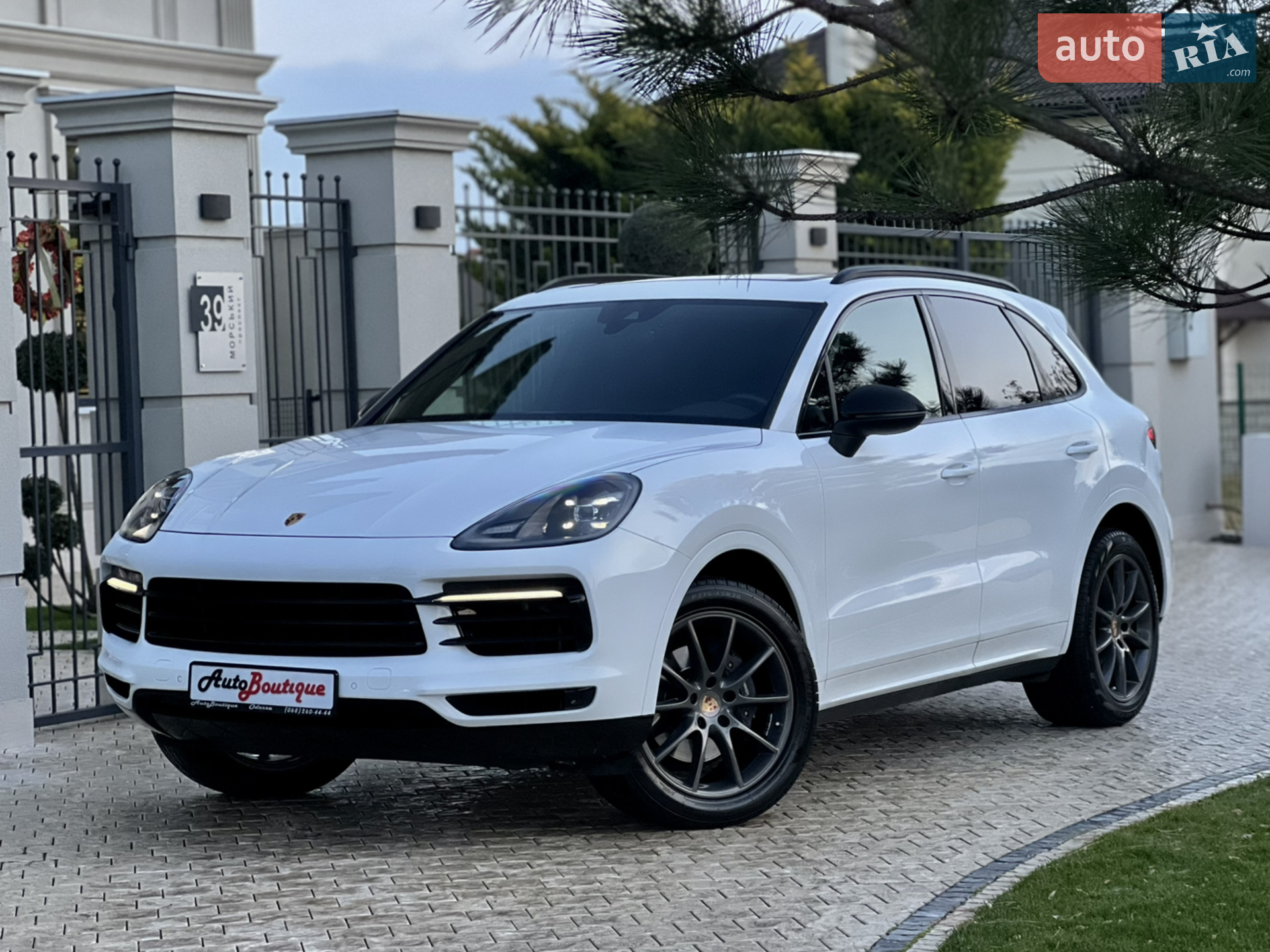 2018 Porsche Cayenne - мініатюра 7