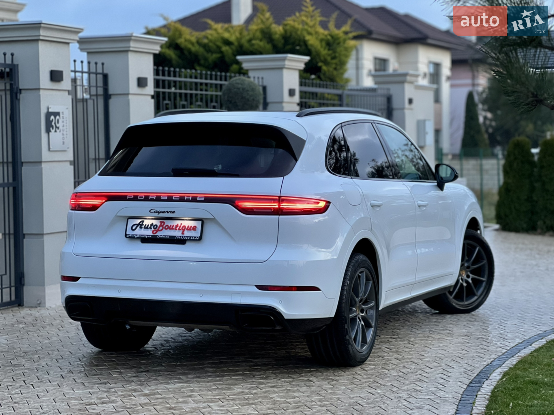 2018 Porsche Cayenne - мініатюра 17
