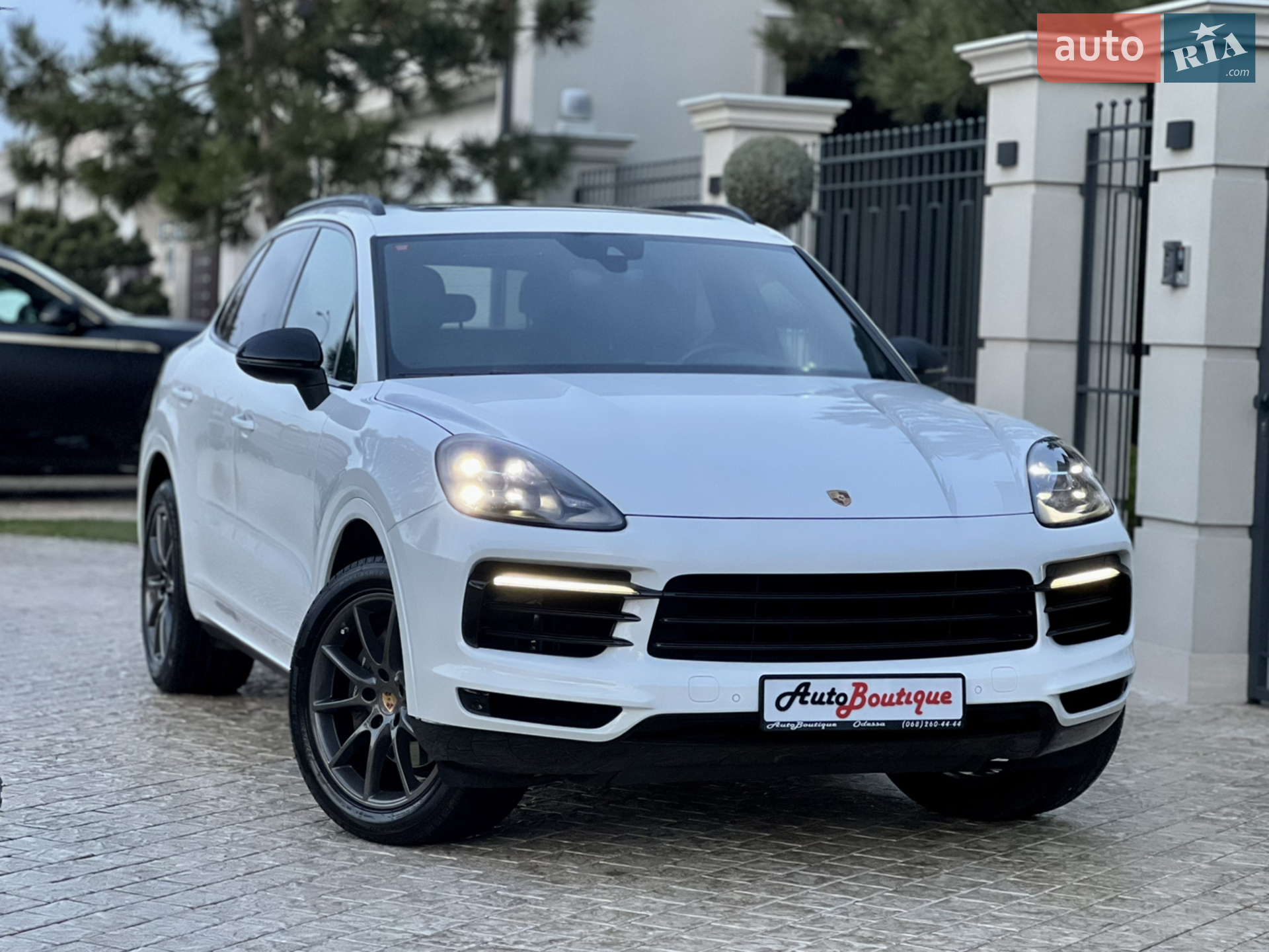 2018 Porsche Cayenne - мініатюра 23