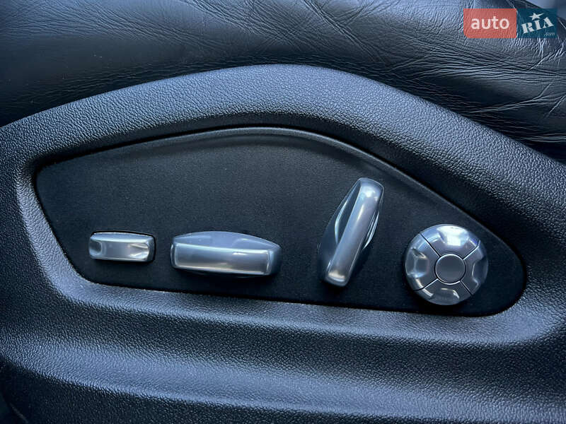 Позашляховик / Кросовер Porsche Cayenne 2018 в Одесі