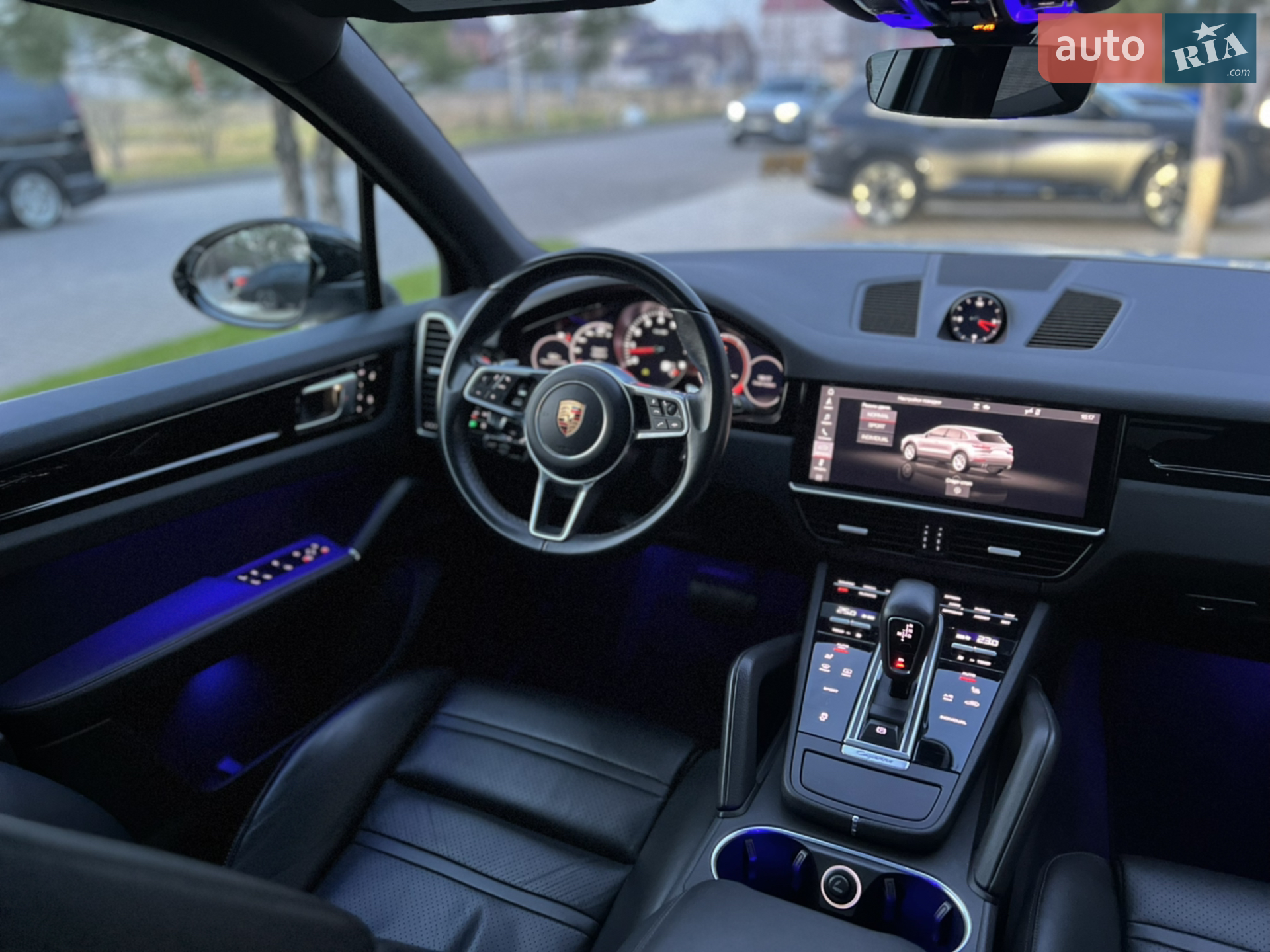 2018 Porsche Cayenne - мініатюра 38