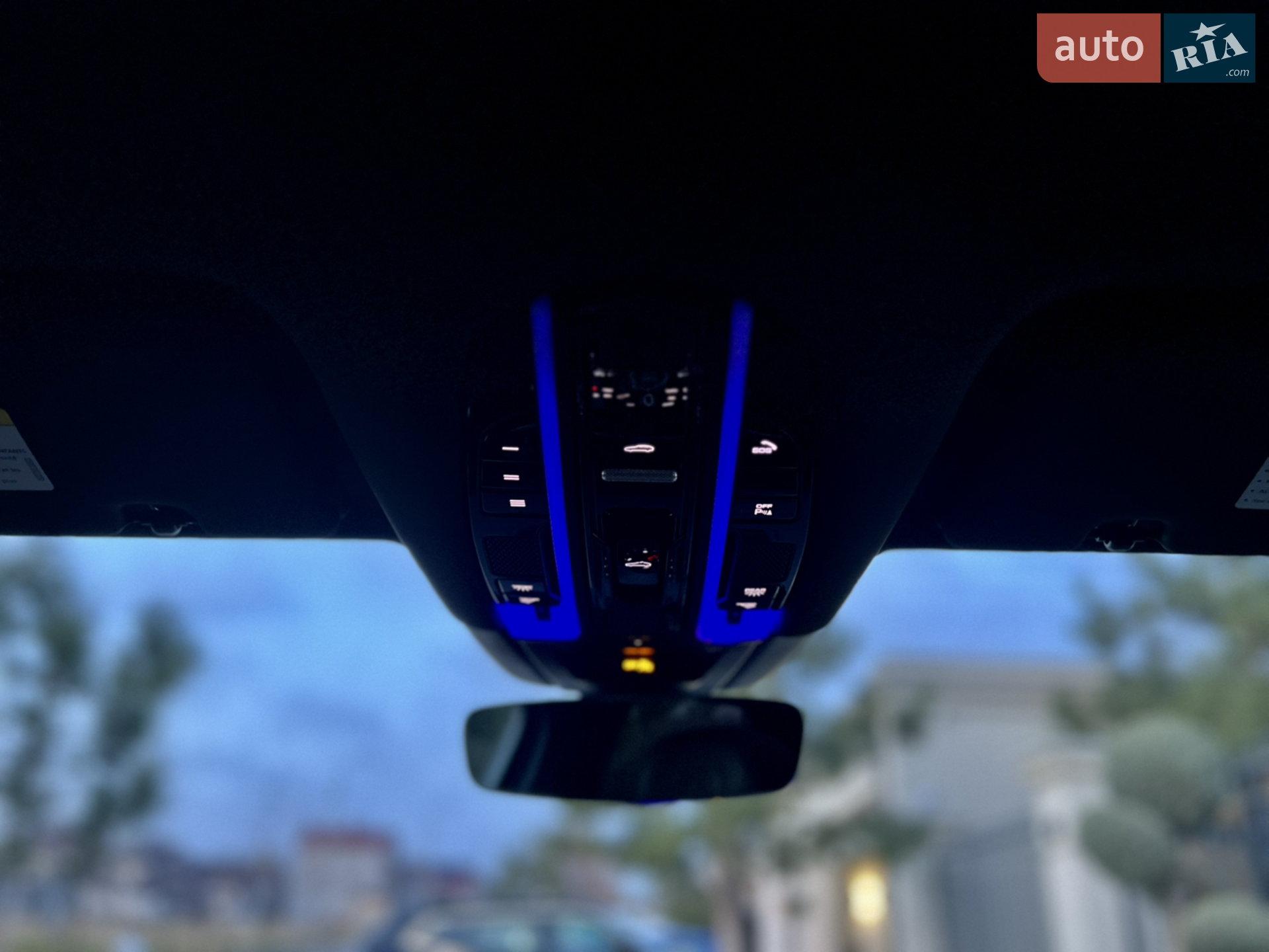 2018 Porsche Cayenne - мініатюра 43