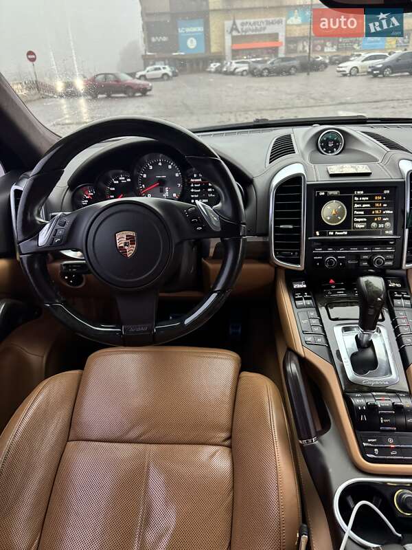Внедорожник / Кроссовер Porsche Cayenne 2011 в Харькове фото 12 Внедорожник / Кроссовер Porsche Cayenne 2011 в Харькове